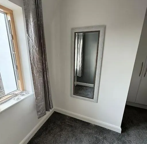 Apartment Luxury 2 Bed Fully Equipped Centre Cork