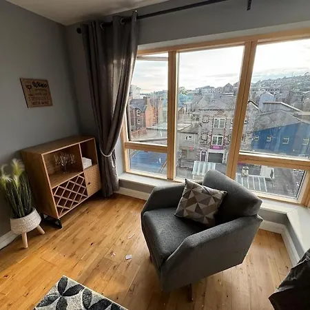 Luxury 2 Bed Fully Equipped Centre Apartman *